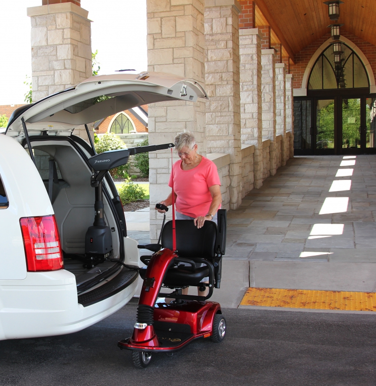 Bruno Curb Sider Hoist Style Interior Lift